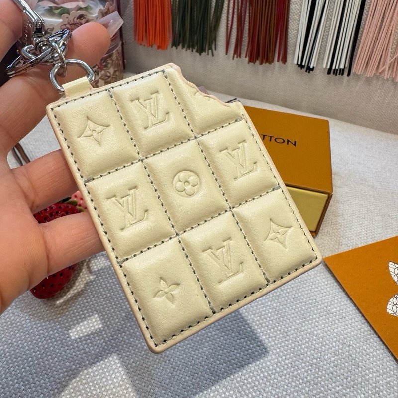 루이비통 키링 펜던트 001-272643