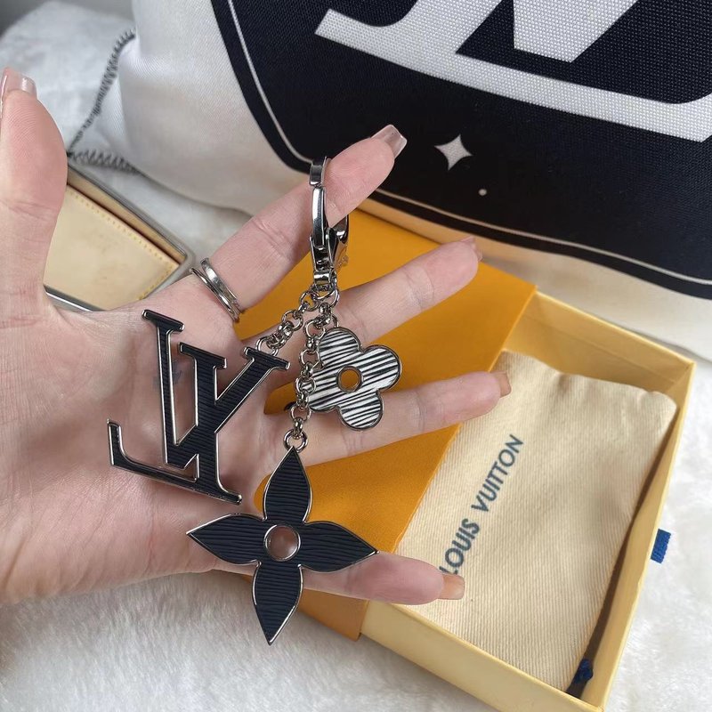 루이비통 신상 키링 001-272908