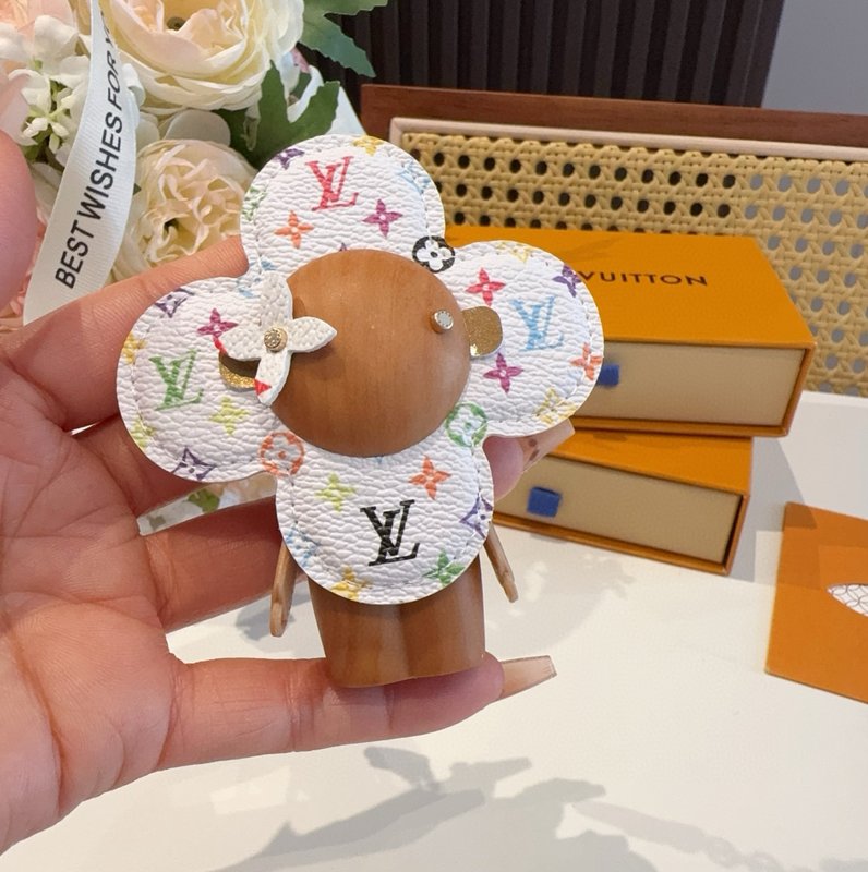 루이비통 무라카미 화이트/블랙 멀티컬러 키링 001-273029