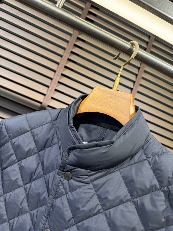 몽클레어 다운 자켓 남성 001-273524