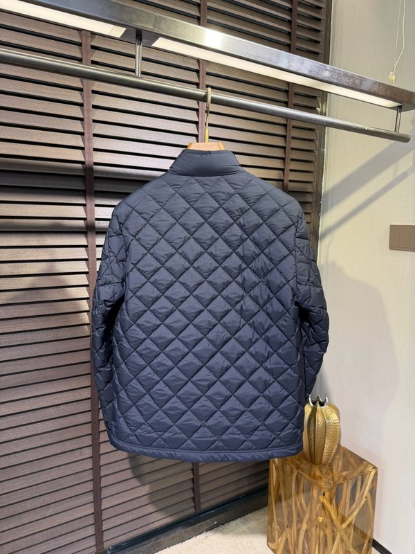 몽클레어 다운 자켓 남성 001-273524