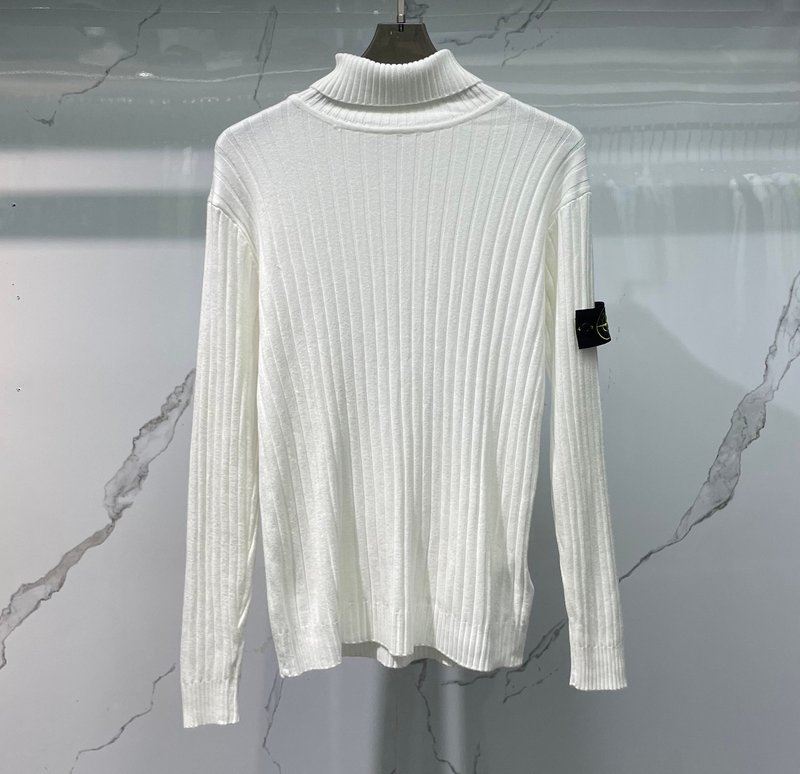 Stone Island 신상 슬림핏 하이넥 니트 스웨터 001-273739