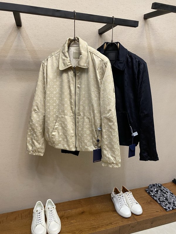 1V 양면 착용 자카드 로고 자켓 001-274662
