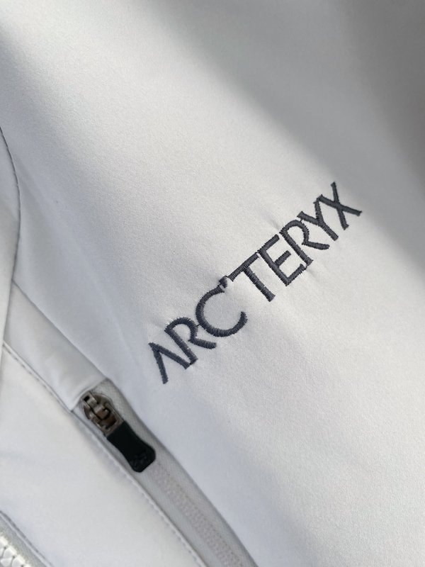 ARC TERYX 2026 봄 남성 자켓 001-274857