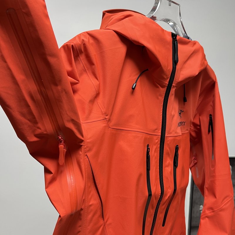 아크테릭스 알파 SV 하드쉘 자켓 001-274901