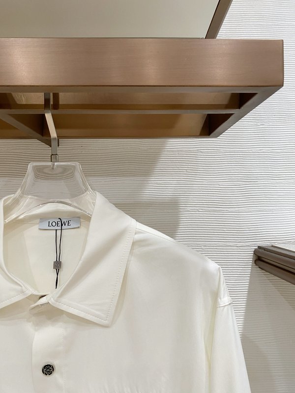 로에베 가을겨울 스포츠 세트 001-274935