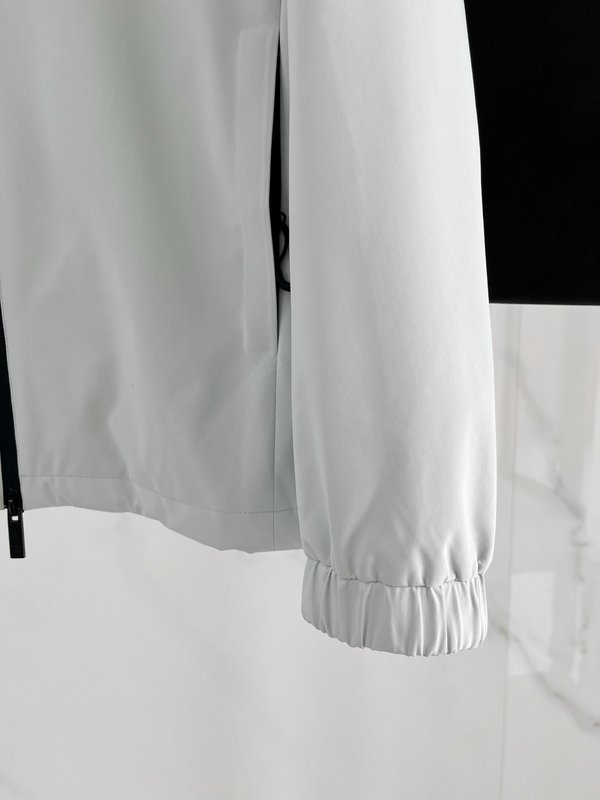 로에베 25FW 후드 다운 재킷 001-274938