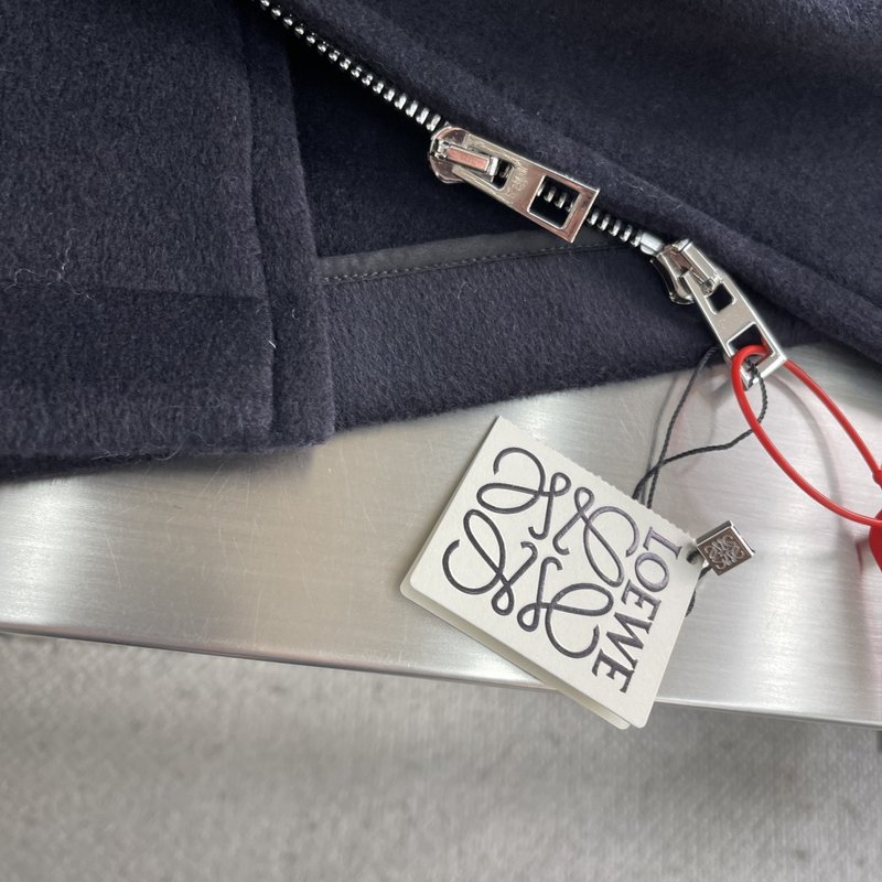 LOEWE 피스탬프 후드 롱 코트 001-274960