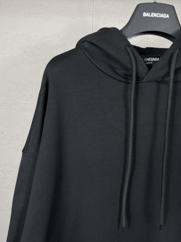BALENCIAGA 클래식 레터 프린트 후드티 001-275316