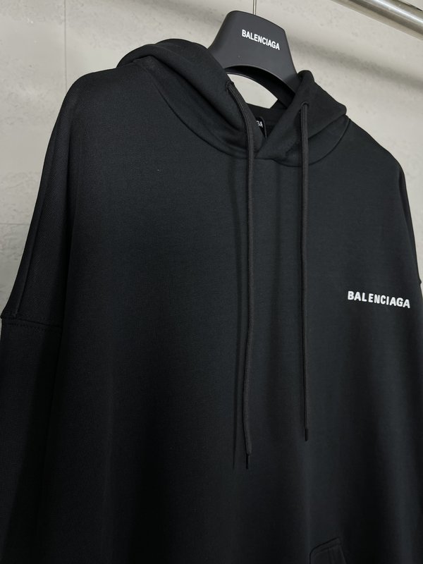 BALENCIAGA 클래식 레터 프린트 후드티 001-275316