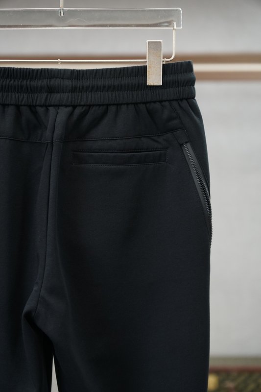 프라다 블랙 스웨트팬츠 001-275382