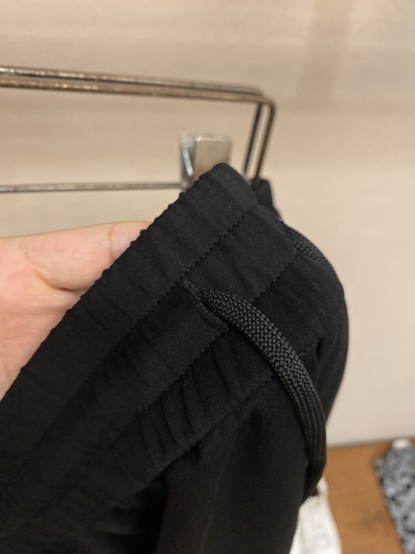 Prada 남성 캐주얼 반바지 검정색 001-275487