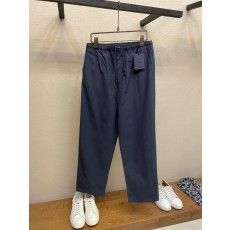 Prada 레터링 라벨 린넨 혼방 면 롱팬츠 001-275490