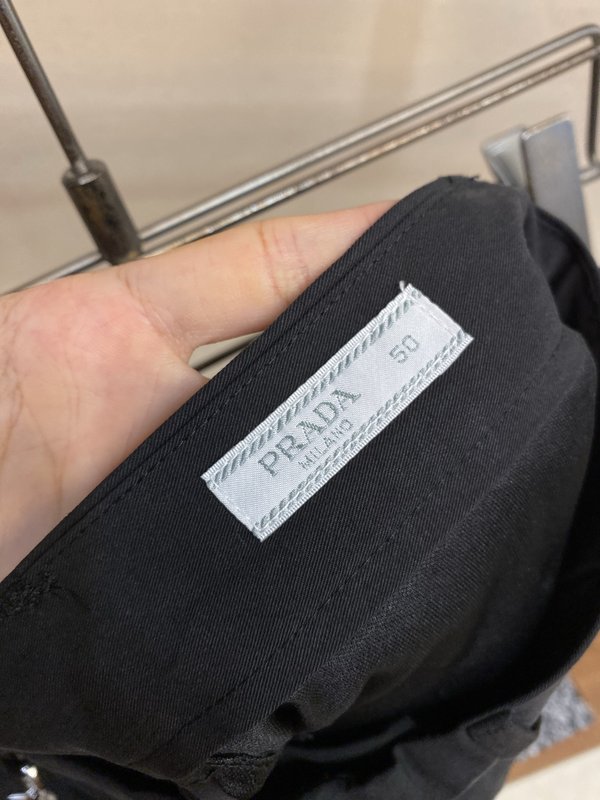 Prada 로고 키링 팬츠 001-275497