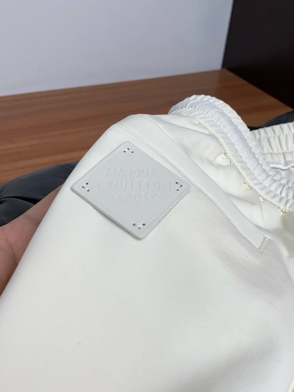 루이비통 캐주얼 팬츠 텐셀 스판 혼방 001-275641