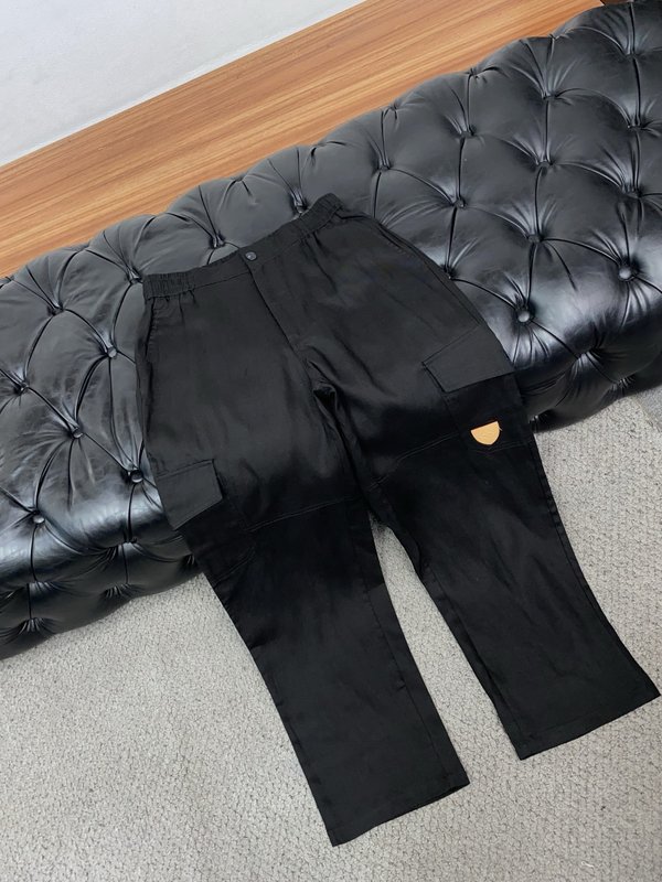 루이비통 스트레이트 루즈 캐주얼 팬츠 001-275672