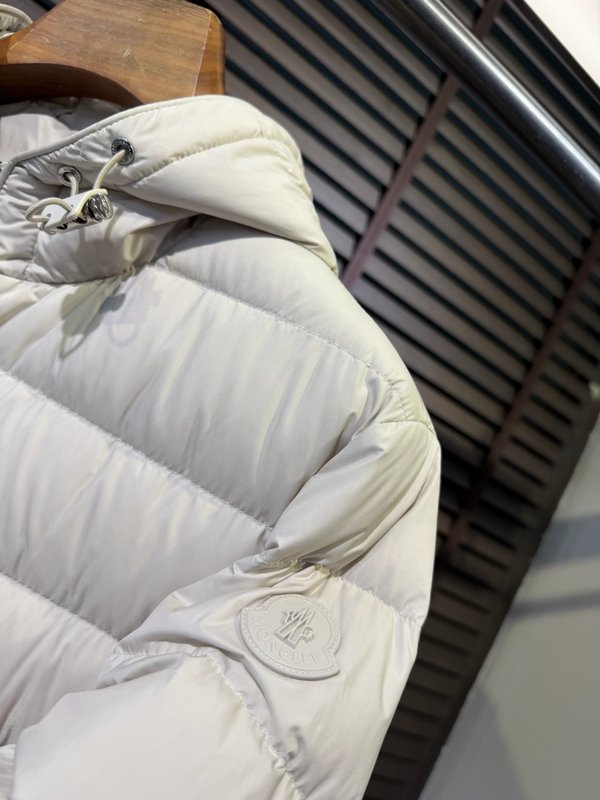 몽콜 패딩 2026 FW 001-275826