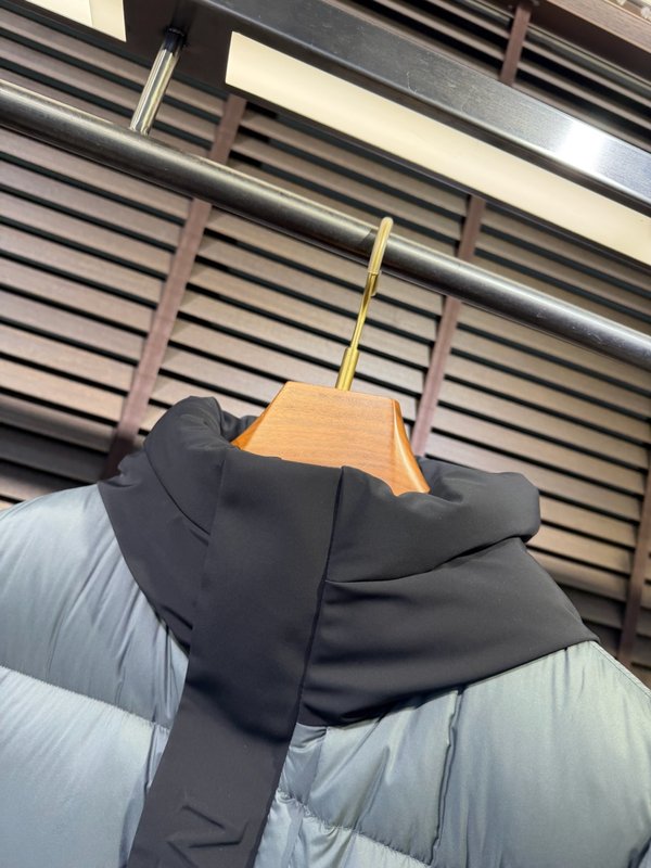 몽콜 다운 재킷 001-275835
