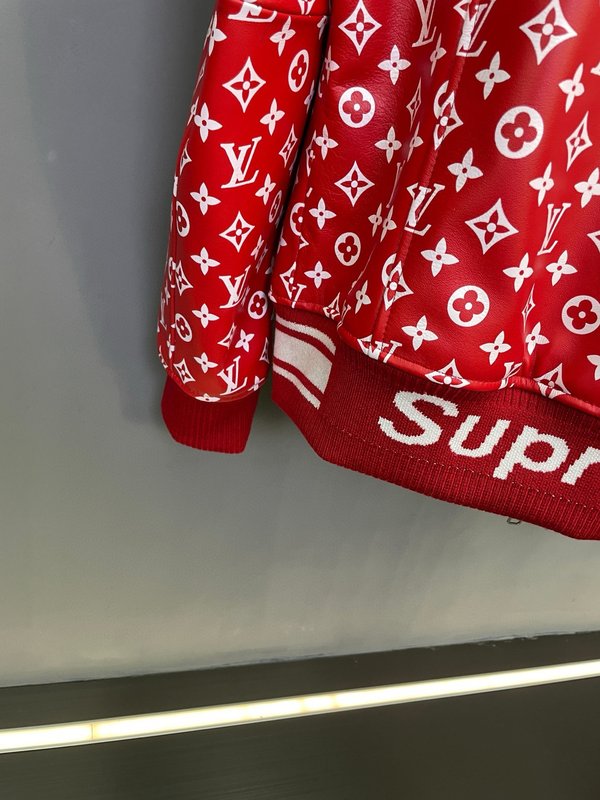 LV×Supreme 레드 소가죽 야구 재킷 001-276104