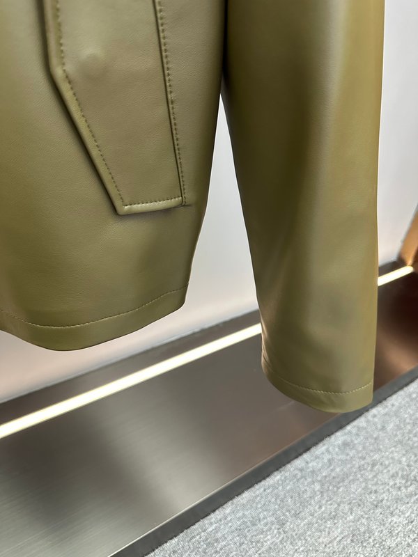 보테가 베네타 군록 양가죽 재킷 001-276115