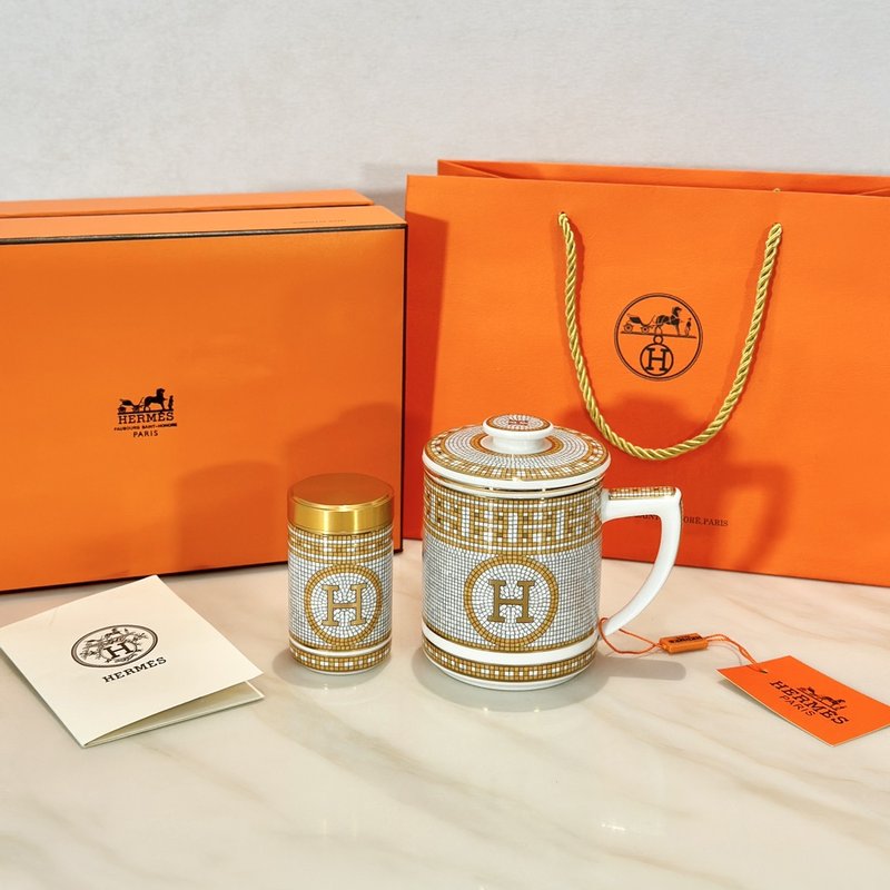 에르메스 뚜껑 있는 본차이 찻잔 세트 001-276168