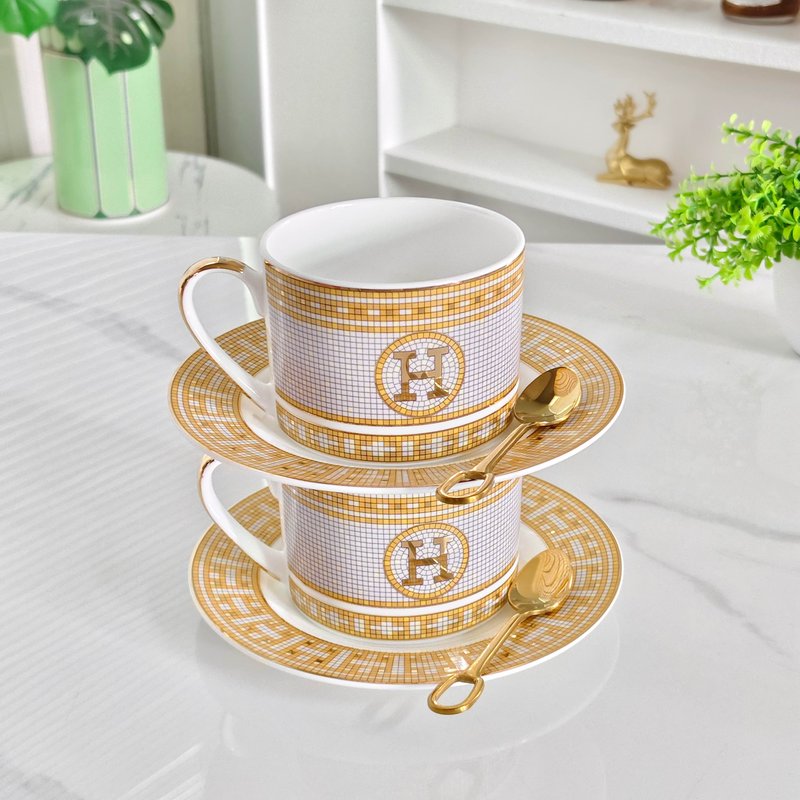에르메스 더블 컵 접시 오리지널 스푼 H 스트레이트 골 001-276217