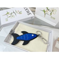 Loewe 가죽 키링 펜던트 001-276414