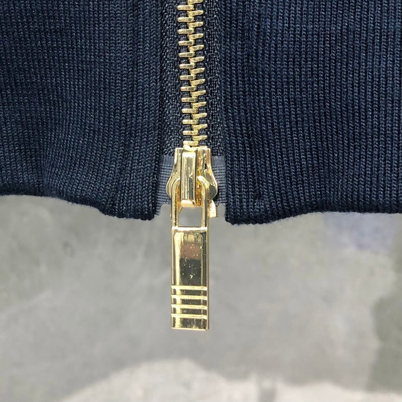톰브라운 네이비 남성 의류 001-276441