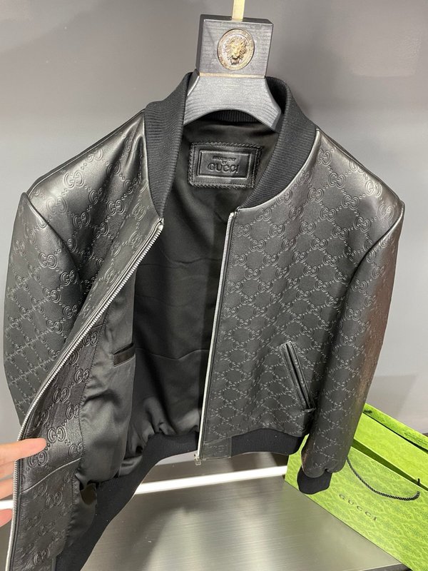 Gucci 풀프린트 양피 야구 재킷 001-276496