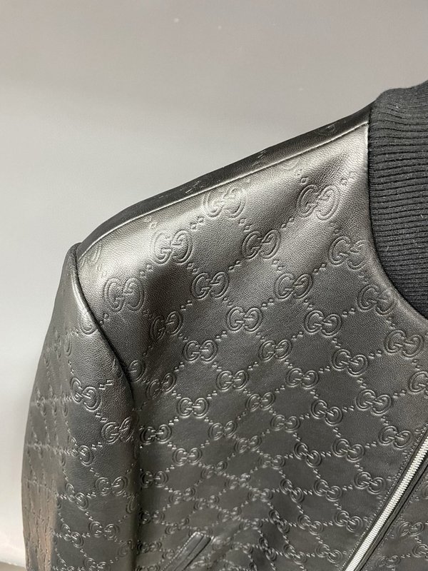 Gucci 풀프린트 양피 야구 재킷 001-276496