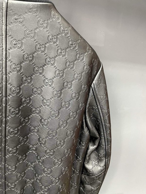 Gucci 풀프린트 양피 야구 재킷 001-276496