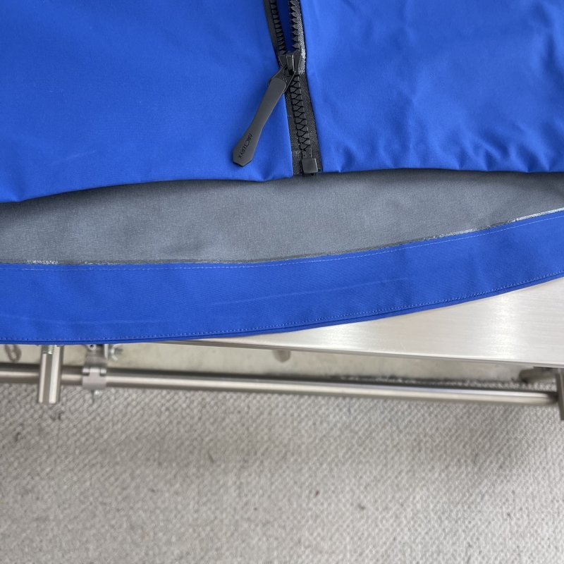 ARC'TERYX Alpha 시리즈 7세대 GORE-T 001-276798