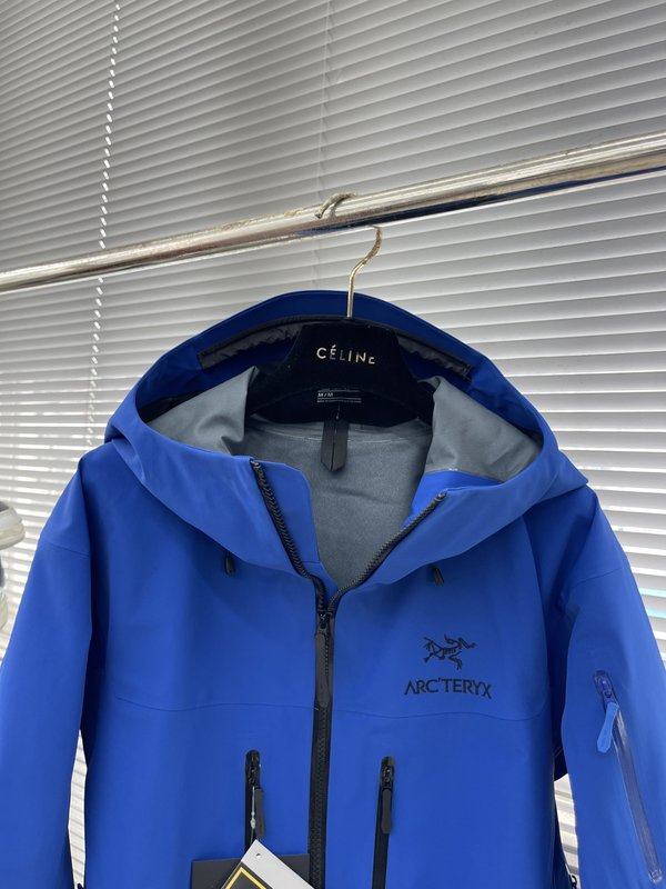 ARC'TERYX Alpha 시리즈 7세대 GORE-T 001-276798