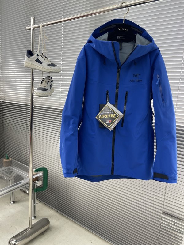 ARC'TERYX Alpha 시리즈 7세대 GORE-T 001-276798