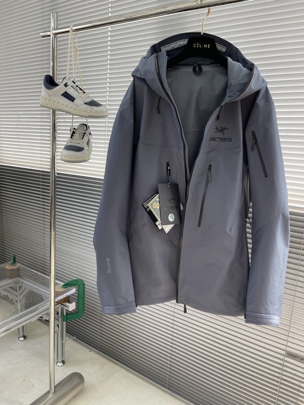 아크테릭스 알파 시리즈 7세대 GORE-TEX Pro 001-276799