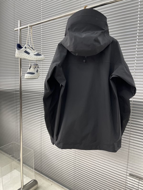 아크테릭스 알파 GORE-TEX Pro 하드쉘 재킷 001-276800
