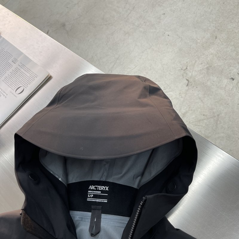 아크테릭스 알파 SV 7세대 GORE-TEX Pro 하 001-276801