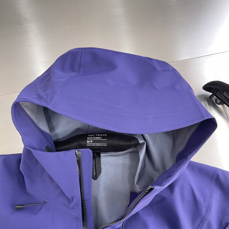ARC'TERYX Alpha SV 7세대 GORE-TE 001-276803