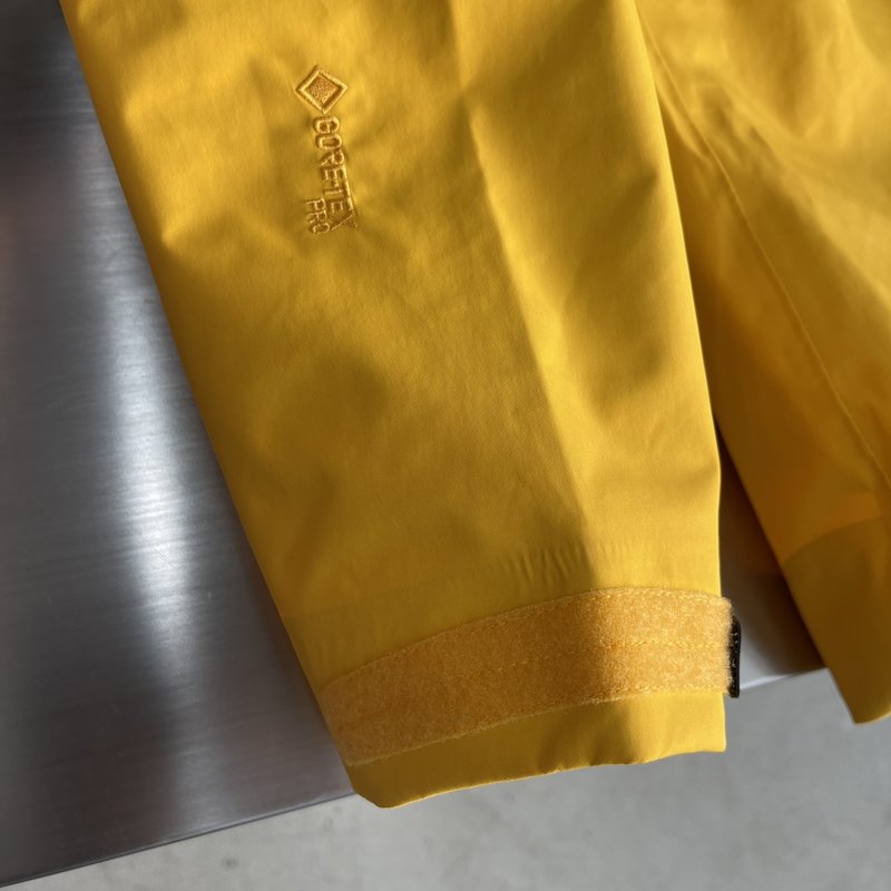 아크테릭스 알파 SV GORE-TEX Pro 하드쉘 자 001-276805