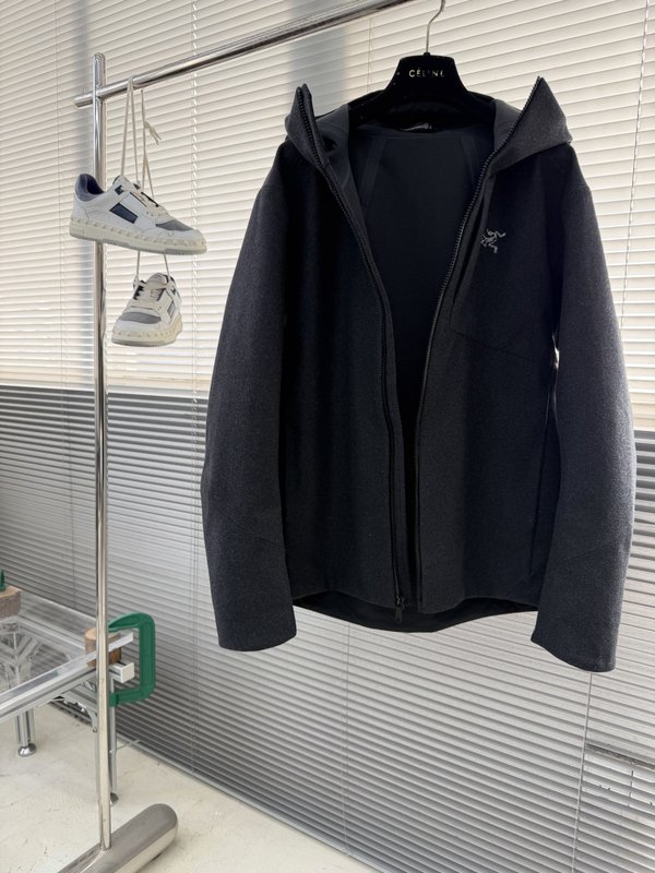 ARC'TERYX 울 소프트쉘 후드 바람막이 001-276823