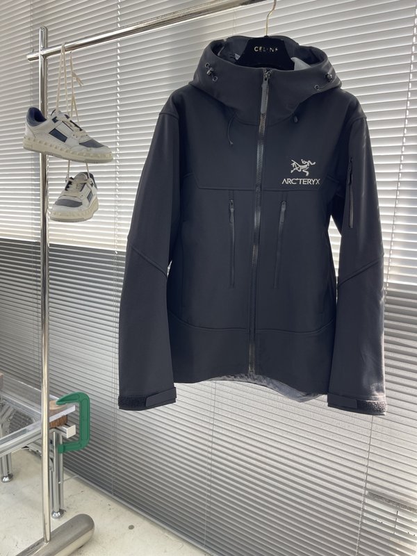 ARC'TERYX 소프트쉘 재킷 GORE-TEX 원단 001-276847