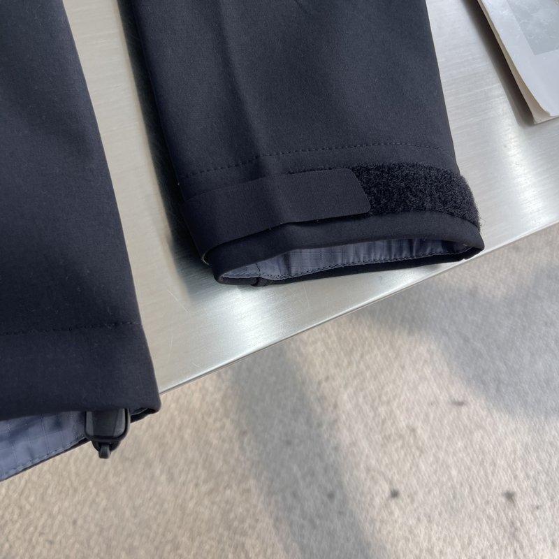 ARC'TERYX 소프트쉘 재킷 GORE-TEX 원단 001-276847