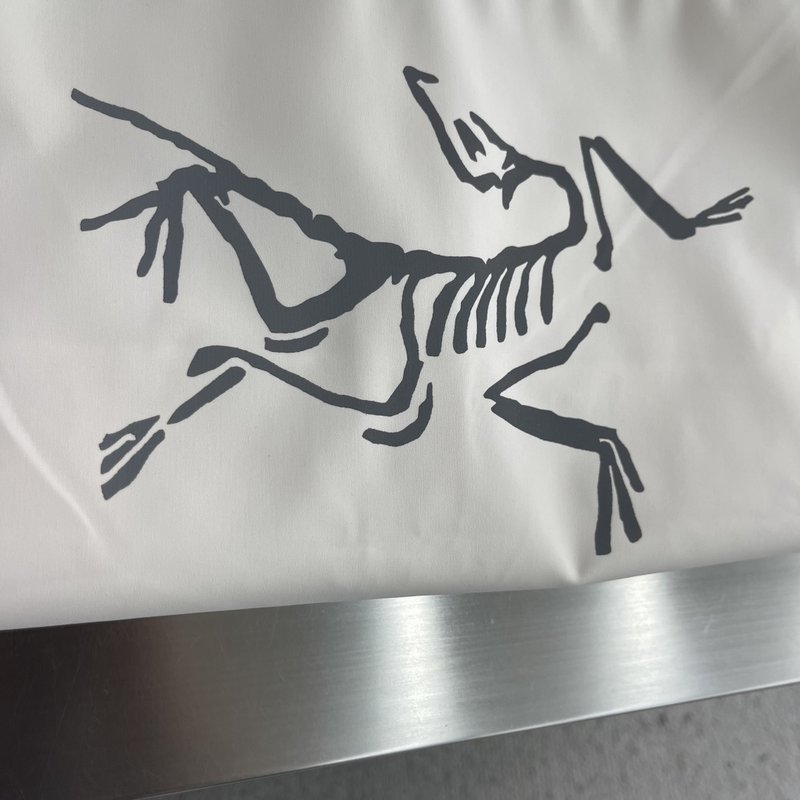 아크테릭스 경량 방풍 투습 자켓 001-276940