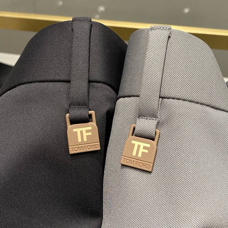 Tom Ford 남성 슬림핏 면바지 001-277131