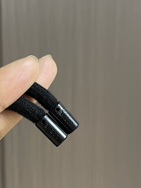 로에베 백 포켓 자수 스트레이트 팬츠 001-277197