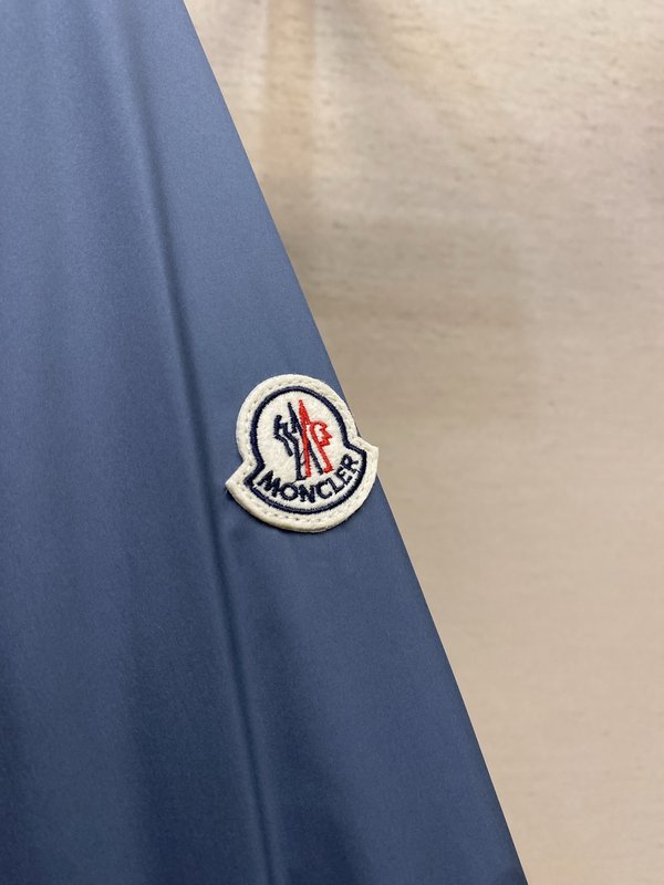 Moncler 남성 캐주얼 재킷 코트 001-277366