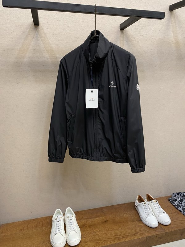 Moncler 남성 캐주얼 재킷 001-277367