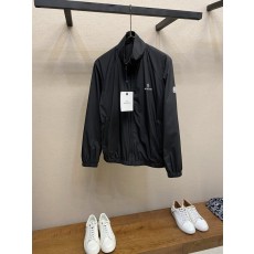 Moncler 남성 캐주얼 재킷 001-277367