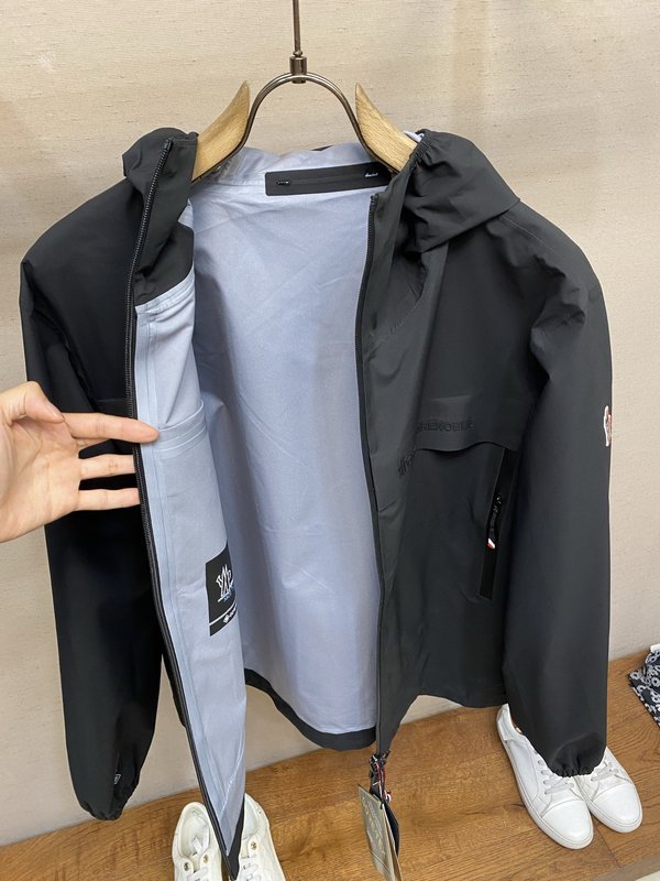 Moncler 남성 후드 집업 재킷 001-277371