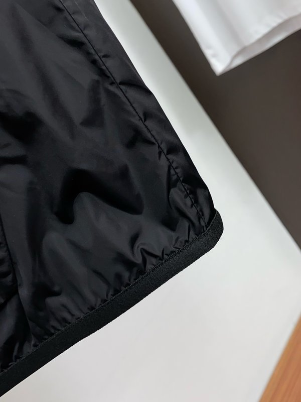 몽클레어 남성 캐주얼 조끼 자켓 001-277395